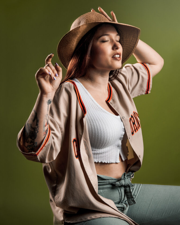 Studio portrait - Tinkara